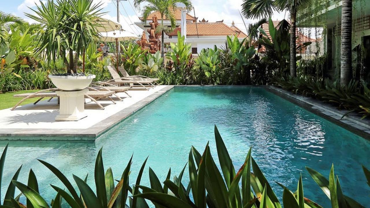Indah Homestay Seminyak Eksteriør billede